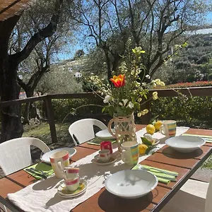 Campingplatz Camper Village, Santo Stefano al Mare