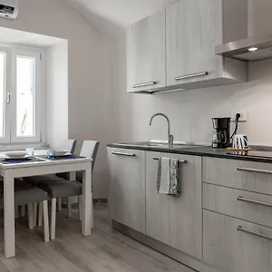 Appartamento H11 Piccola Perla A Un Passo Dal Mare, Santo Stefano al Mare
